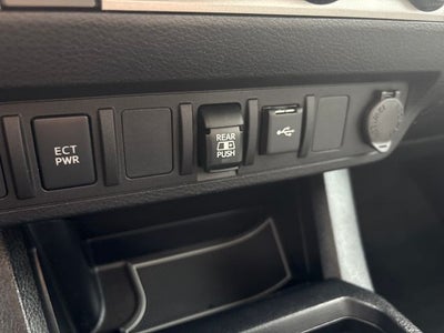 2020 Toyota Tacoma SR5 V6