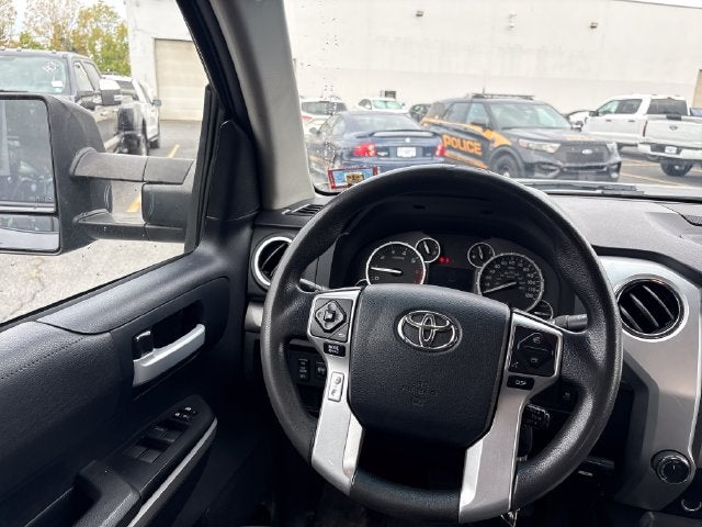 2014 Toyota Tundra SR5