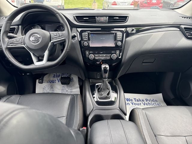 2017 Nissan Rogue Sport SL