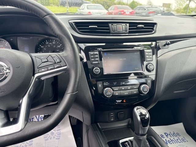 2017 Nissan Rogue Sport SL