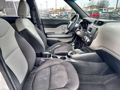 2015 Kia Soul Base