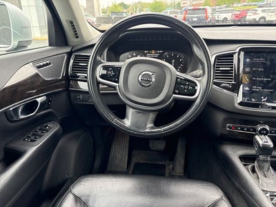 2018 Volvo XC90 T5 Momentum