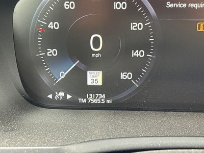 2018 Volvo XC90 T5 Momentum