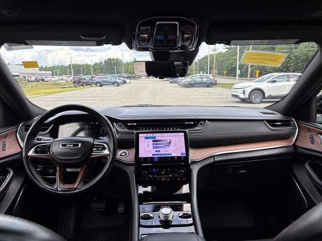 2023 Jeep Grand Cherokee Summit