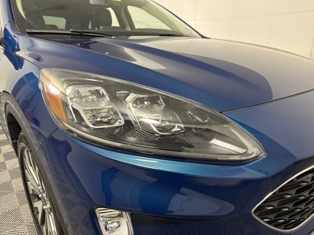 2020 Ford Escape Titanium Hybrid