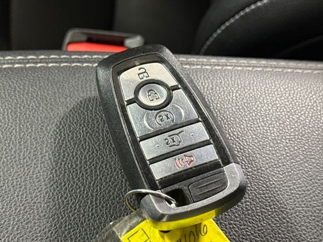 2020 Ford Escape Titanium Hybrid