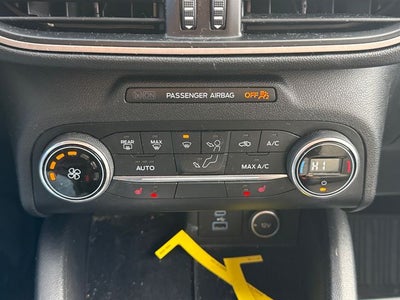 2020 Ford Escape SE