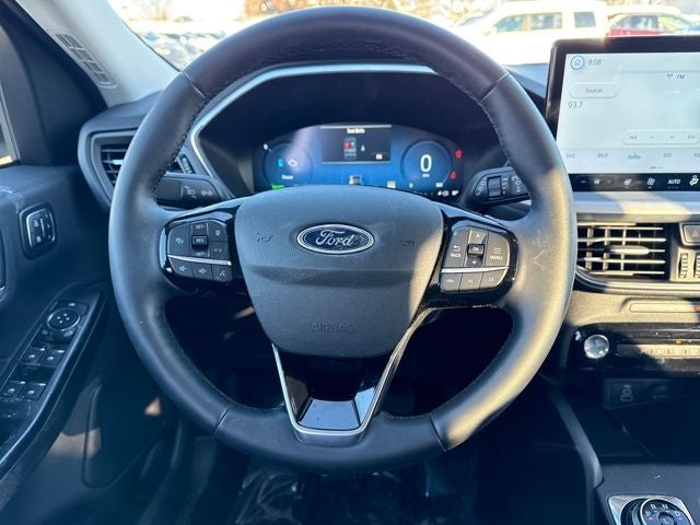 2025 Ford Escape Hybrid Platinum