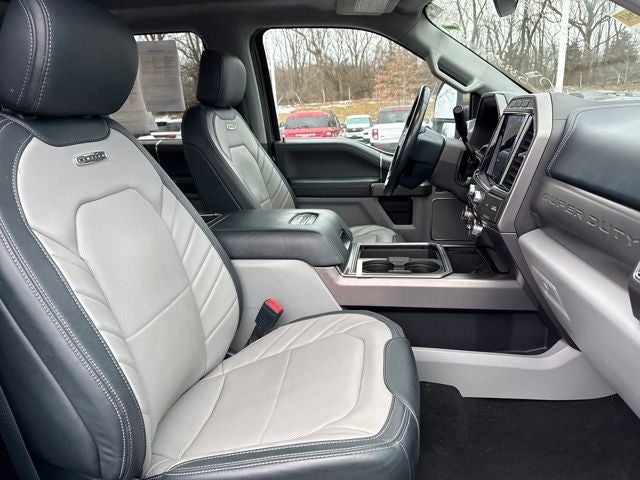 2022 Ford F-350SD Limited