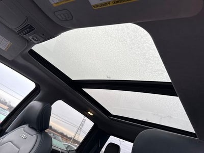 2022 Ford F-350SD Limited