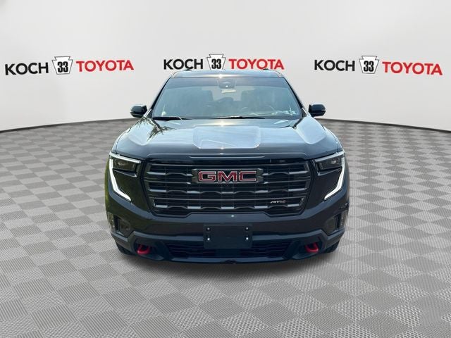 2025 GMC Acadia AT4
