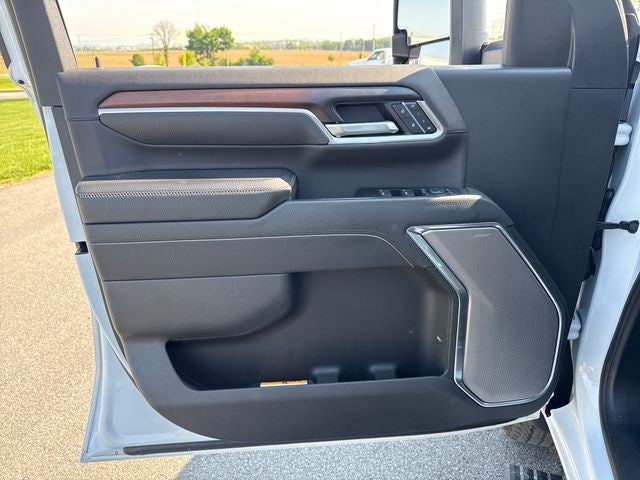 2025 GMC Sierra 2500HD Denali