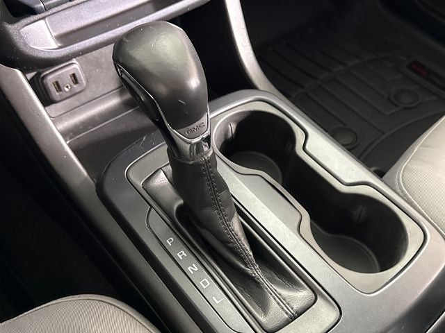 2022 GMC Canyon Elevation Standard