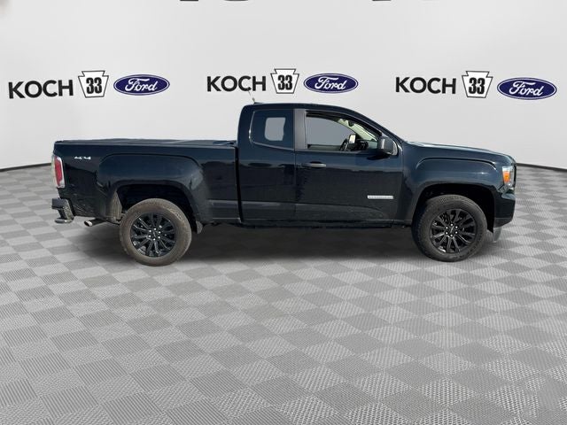 2022 GMC Canyon Elevation Standard