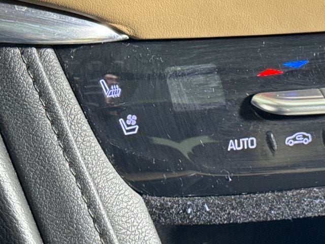 2019 Cadillac XT5 Platinum