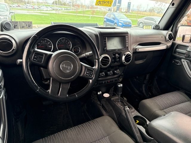 2011 Jeep Wrangler Unlimited Sahara