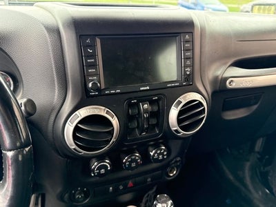 2011 Jeep Wrangler Unlimited Sahara