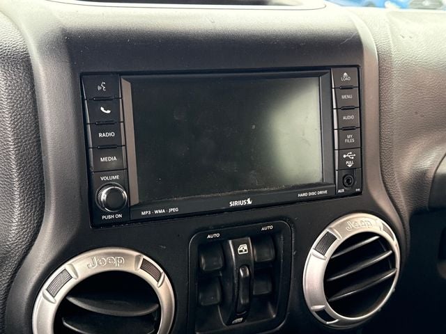 2011 Jeep Wrangler Unlimited Sahara