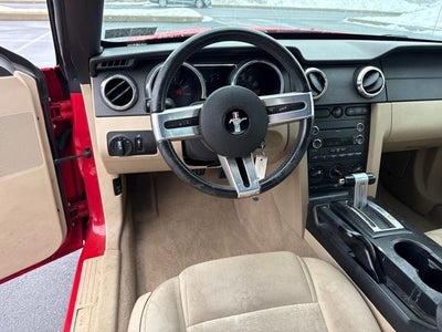2008 Ford Mustang V6 Deluxe