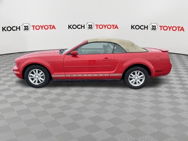 2008 Ford Mustang V6 Deluxe
