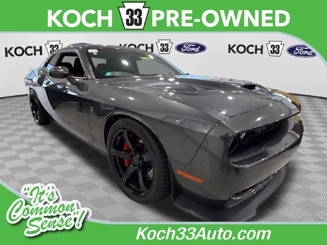 2016 Dodge Challenger SRT