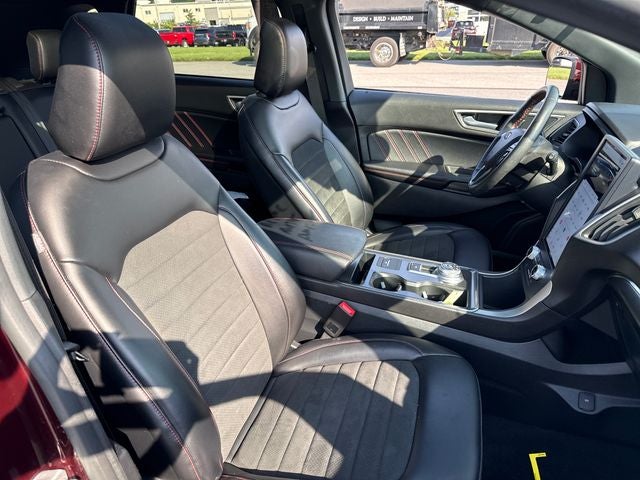 2022 Ford Edge ST Line
