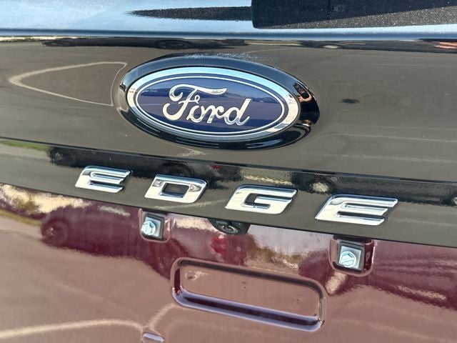 2022 Ford Edge ST Line