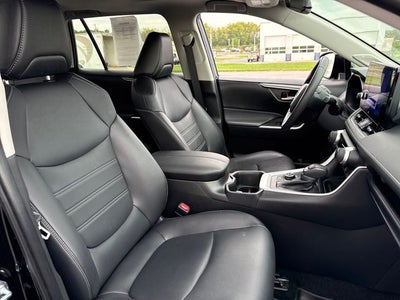 2024 Toyota RAV4 Hybrid XLE Premium