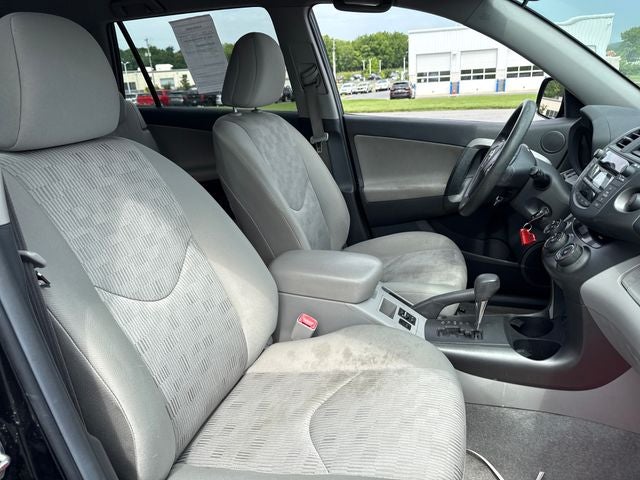2009 Toyota RAV4 Base