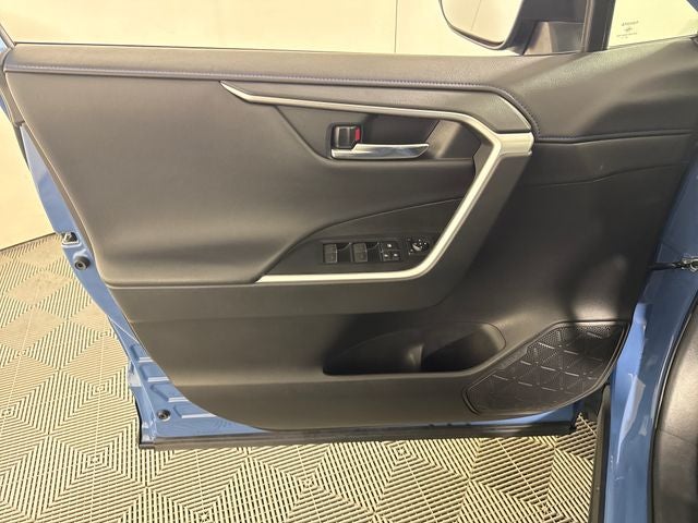 2022 Toyota RAV4 Hybrid XSE