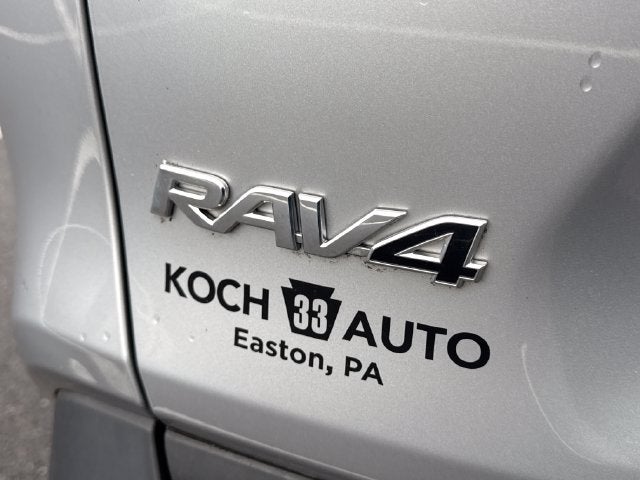 2023 Toyota RAV4 LE