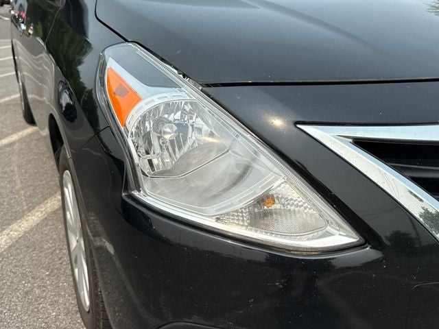 2015 Nissan Versa 1.6 SV