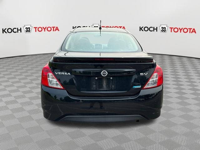 2015 Nissan Versa 1.6 SV
