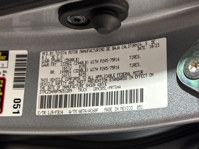 2023 Toyota Tacoma SR V6