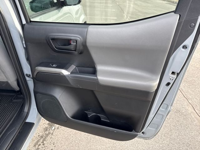 2019 Toyota Tacoma SR V6