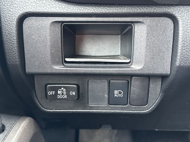 2019 Toyota Tacoma SR V6