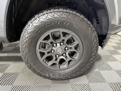 2017 Toyota Tacoma SR5 V6