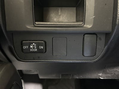 2017 Toyota Tacoma SR5 V6