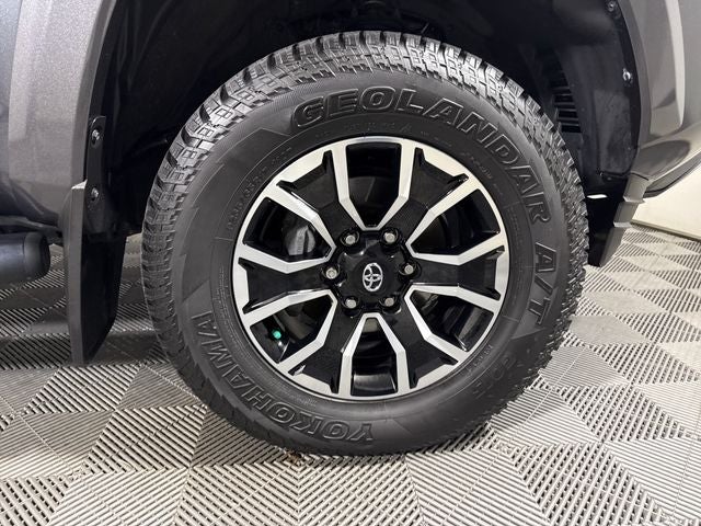 2021 Toyota Tacoma TRD Sport V6