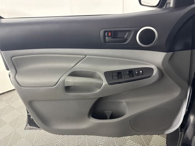 2013 Toyota Tacoma Base V6