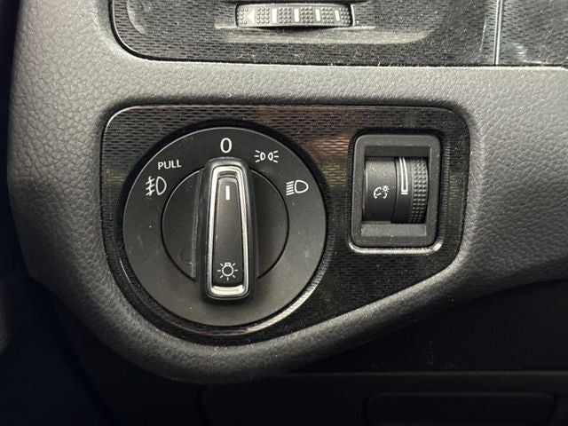 2017 Volkswagen Golf GTI S