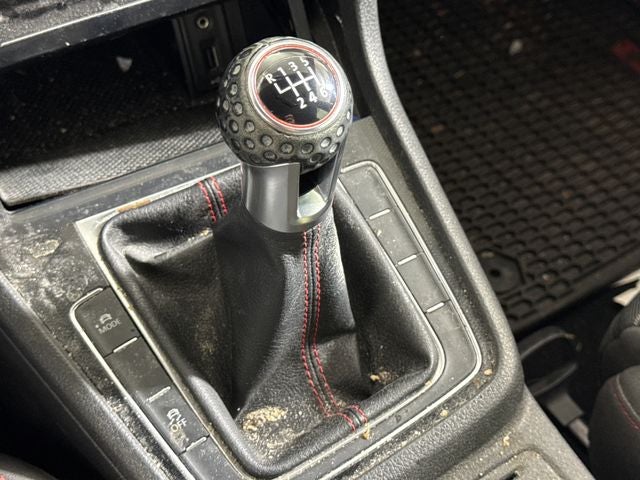 2017 Volkswagen Golf GTI S