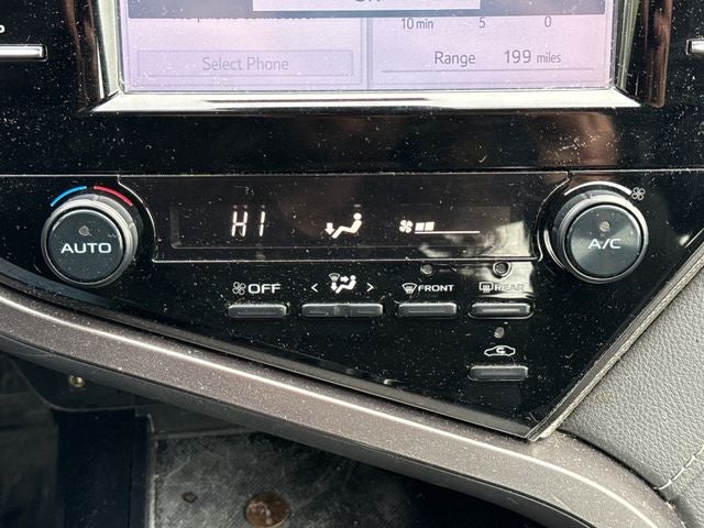 2019 Toyota Camry SE
