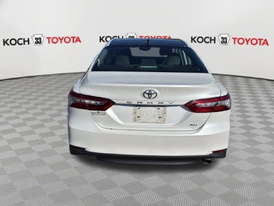 2019 Toyota Camry XLE