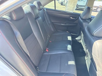 2016 Toyota Camry SE