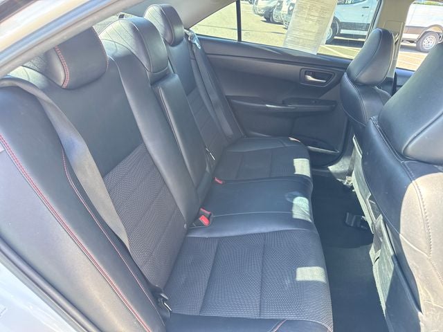 2016 Toyota Camry SE