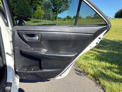 2016 Toyota Camry SE