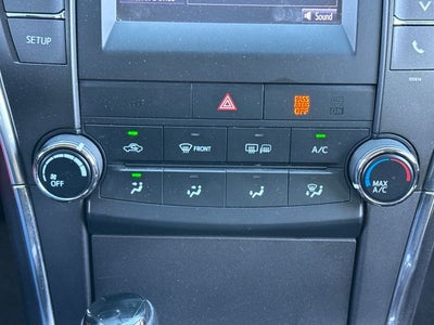 2016 Toyota Camry SE