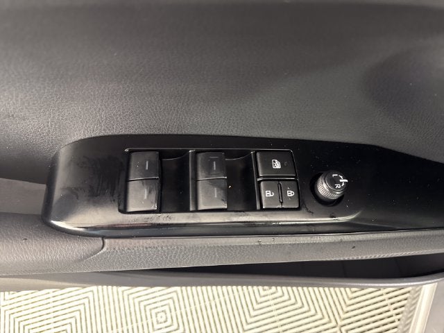 2025 Toyota AWD Camry SE AWD