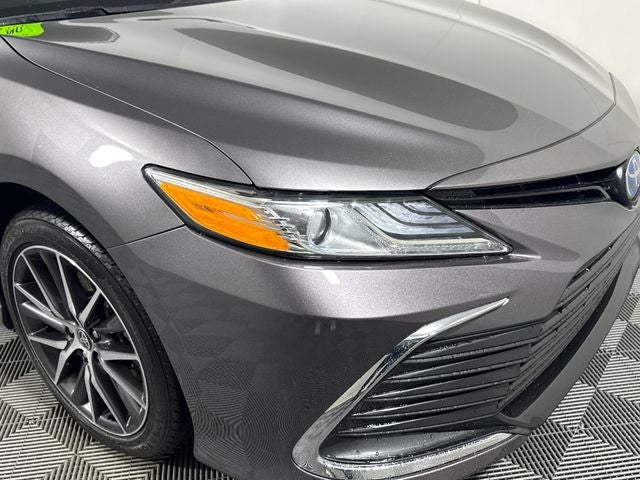 2023 Toyota Camry Hybrid XLE